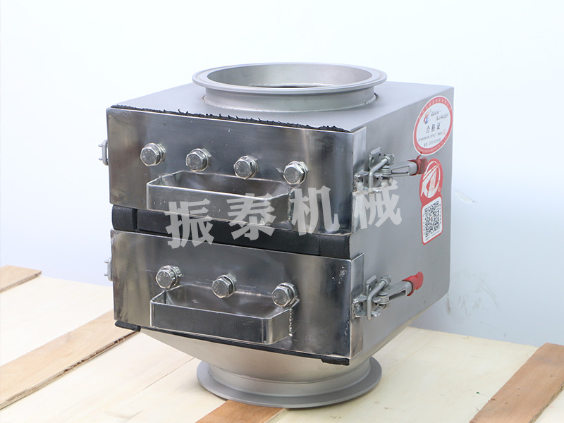 寧波DN150-7抽屜式除鐵器生產已完成，驗收合格準備發貨！